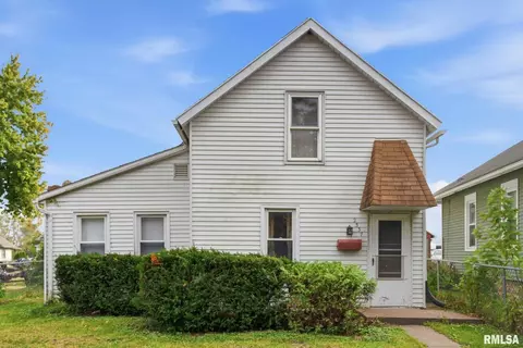 2537 Boies Ave, Davenport, IA 52802