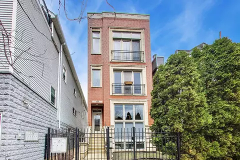 1638 W Diversey Pkwy #1, Chicago, IL 60614