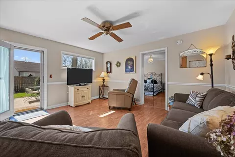 Living - 2138 Derby Ct, Wheaton, IL 60189 photo 1 of 1
