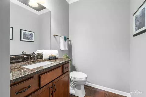 Bath - 409 Lexington Ln, Rolling Meadows, IL 60008 photo 1 of 3