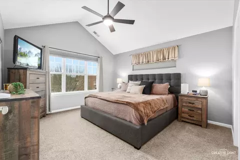 Bedroom - 409 Lexington Ln, Rolling Meadows, IL 60008 photo 1 of 2
