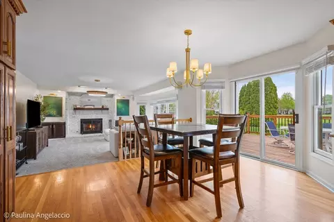 Dining - 1713 Edgewood Dr, Algonquin, IL 60102 photo 4 of 4