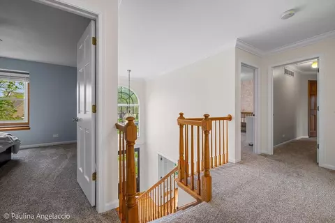 Entry Way - 1713 Edgewood Dr, Algonquin, IL 60102 photo 4 of 4