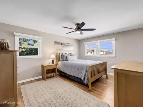 Bedroom - 452 E Adams St, Elmhurst, IL 60126 photo 1 of 2