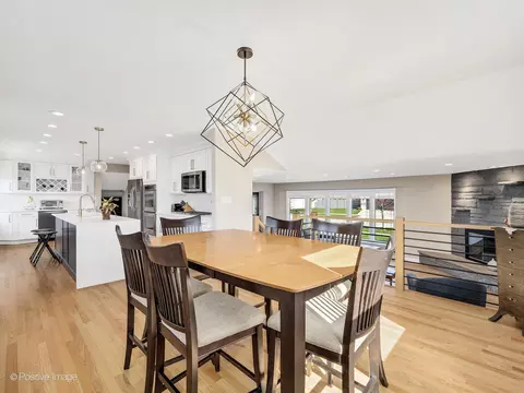 Dining - 452 E Adams St, Elmhurst, IL 60126 photo 2 of 2