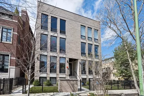 2640 N Bosworth Ave #1N, Chicago, IL 60614