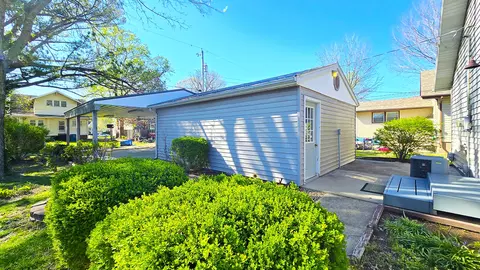 Other - 322 Linden Ave, Centralia, IL 62801 photo 3 of 12