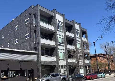 3024 W Armitage Ave #1, Chicago, IL 60647