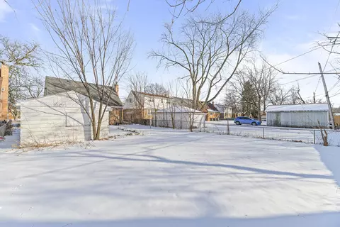 Exterior - 17714 Burnham Ave, Lansing, IL 60438 photo 3 of 8