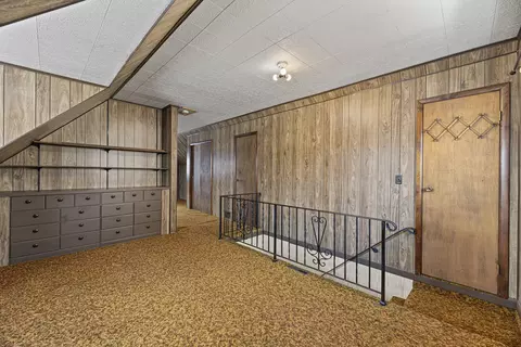 Entry Way - 17714 Burnham Ave, Lansing, IL 60438 photo 1 of 1