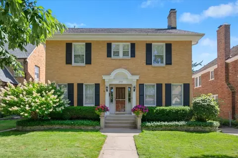 2729 Lawndale Ave, Evanston, IL 60201