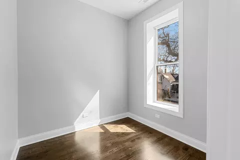 Bedroom - 6008 S Carpenter St, Chicago, IL 60621 photo 4 of 5