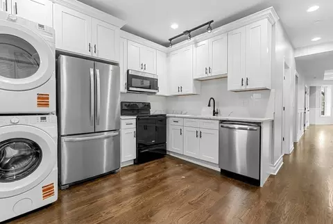 Kitchen - 6008 S Carpenter St, Chicago, IL 60621 photo 4 of 4