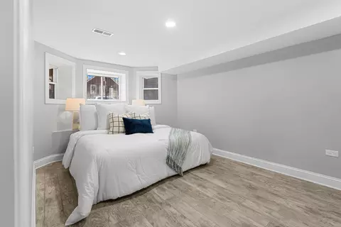 Bedroom - 6008 S Carpenter St, Chicago, IL 60621 photo 2 of 5