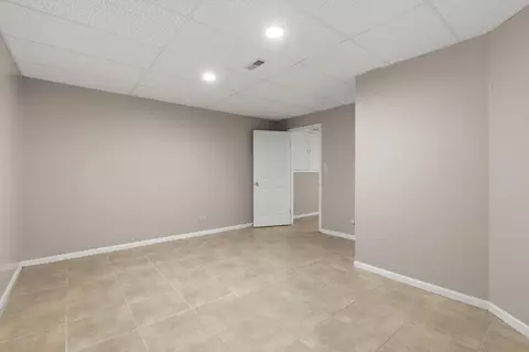 Other - 681 Castlerea Ln, Des Plaines, IL 60016 photo 9 of 13