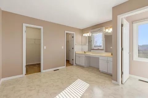 Other - 681 Castlerea Ln, Des Plaines, IL 60016 photo 5 of 13