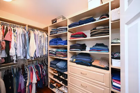 Other - 175 Lagoon Dr, Northfield, IL 60093 photo 4 of 18