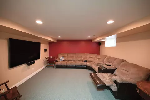 Other - 175 Lagoon Dr, Northfield, IL 60093 photo 17 of 18