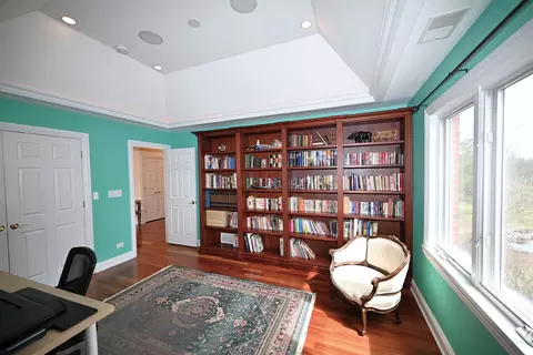Other - 175 Lagoon Dr, Northfield, IL 60093 photo 8 of 18