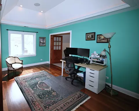 Other - 175 Lagoon Dr, Northfield, IL 60093 photo 7 of 18