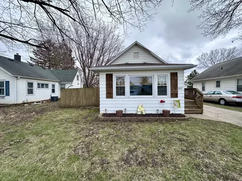 517 14th Ave, Rock Falls, IL 61071