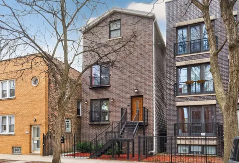 Exterior - 1502 N Artesian Ave #1, Chicago, IL 60622 photo 2 of 9