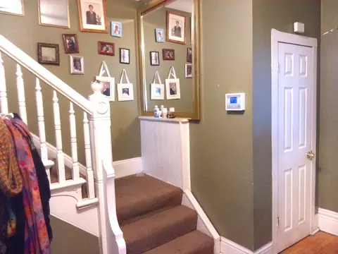 Entry Way - 2665 E 77th St, Chicago, IL 60649 photo 2 of 8
