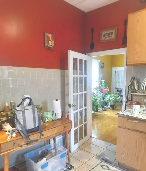 Kitchen - 2665 E 77th St, Chicago, IL 60649 photo 1 of 8