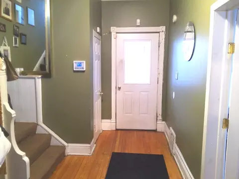 Entry Way - 2665 E 77th St, Chicago, IL 60649 photo 1 of 8