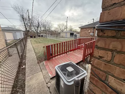 Exterior - Undisclosed, Chicago, IL 60643 photo 3 of 3