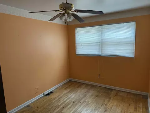 Bedroom - Undisclosed, Chicago, IL 60643 photo 3 of 6