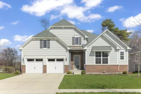 51 Somerset Cir, Wheaton, IL 60189