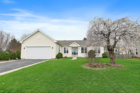 100 S Constitution Dr, Aurora, IL 60506
