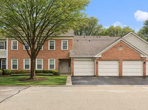 1602 Hadley Ct #C2, Wheeling, IL 60090