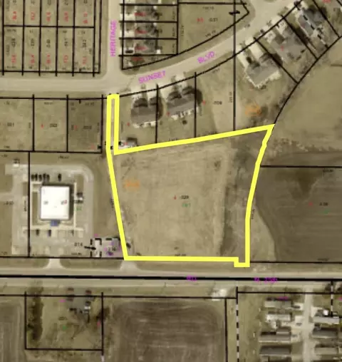 600 W Walnut St, Oglesby, IL 61348