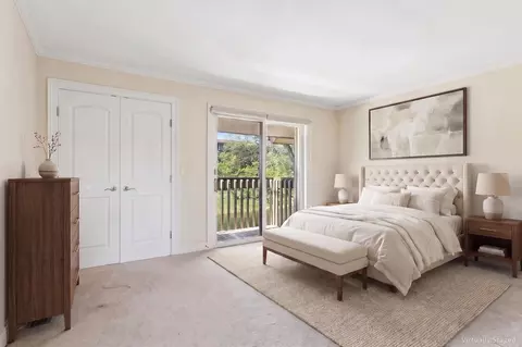 Bedroom - 32 Kyle Ct #32, Willowbrook, IL 60527 photo 2 of 3