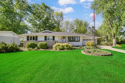 3243 202nd St, Lynwood, IL 60411