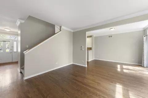 Living - 1728 Pershing Ave #3, Wheaton, IL 60189 photo 2 of 4