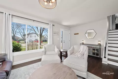 Living - 1335 Foxcroft Dr, Aurora, IL 60506 photo 2 of 3