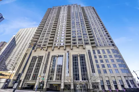 530 N Lake Shore Dr #2503, Chicago, IL 60611