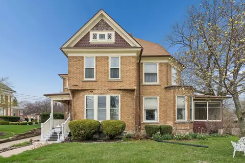 1436 Clay St, Davenport, IA 52804