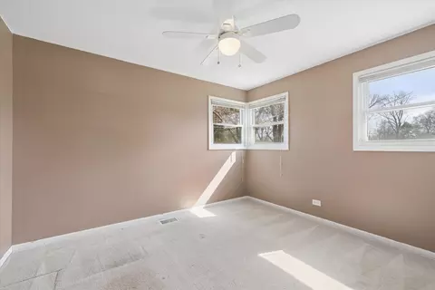 Bedroom - 2904 Stork Ct, Rolling Meadows, IL 60008 photo 1 of 3