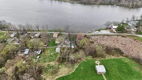 View/Area - 3221 E Lake Paradise Rd, Mattoon, IL 61938 photo 5 of 7