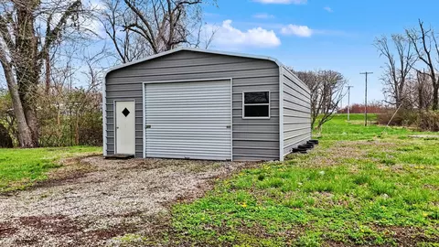 Other - 3221 E Lake Paradise Rd, Mattoon, IL 61938 photo 5 of 6