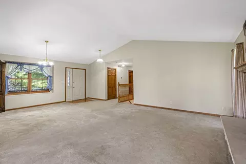 Living - 211 12 E Forest St, Marengo, IL 60152 photo 3 of 4