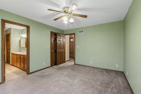 Bedroom - 211 12 E Forest St, Marengo, IL 60152 photo 2 of 4