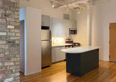 Kitchen - 420 S Clinton St #110A, Chicago, IL 60607 photo 1 of 1