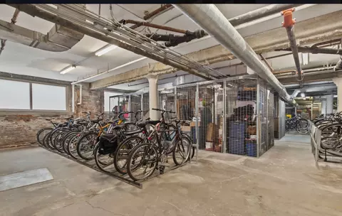 Exterior - 420 S Clinton St #110A, Chicago, IL 60607 photo 3 of 3