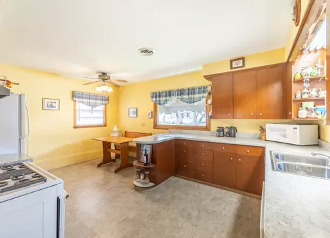 Kitchen - 63 S Union St, Elgin, IL 60123 photo 3 of 3
