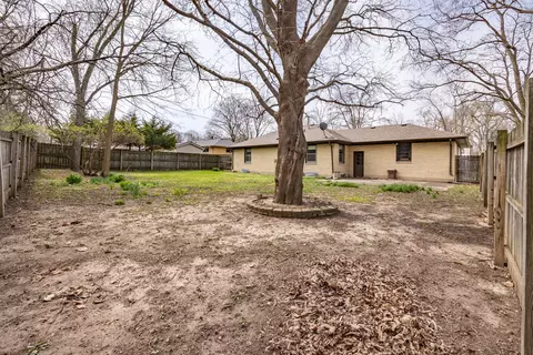 Exterior - 63 S Union St, Elgin, IL 60123 photo 3 of 3